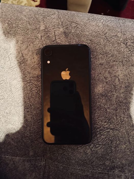 iPhone XR 128 гб