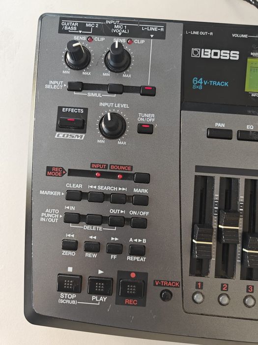 Mixer Boss multitracker digital cu 8 piste