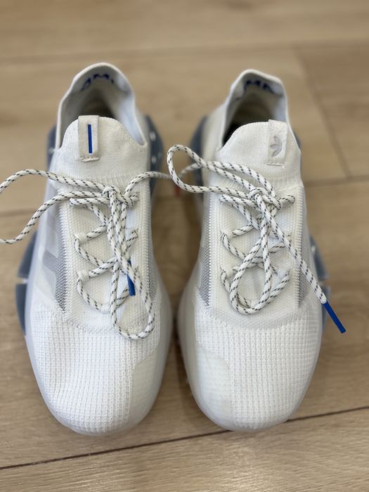 Продам кроссовки