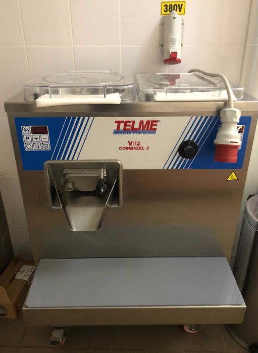 Utilaje ,MOBILIER patiserie cofetarie