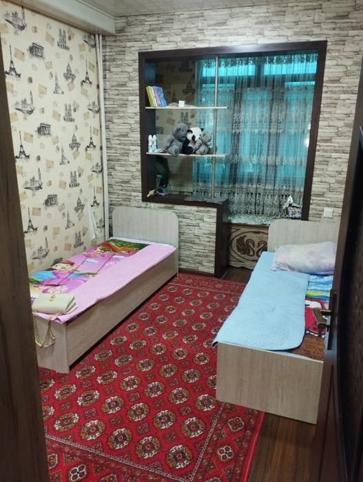 Продаётся своя просторная квартира на Каракамыш2/5,  1 этаж, 9этажный