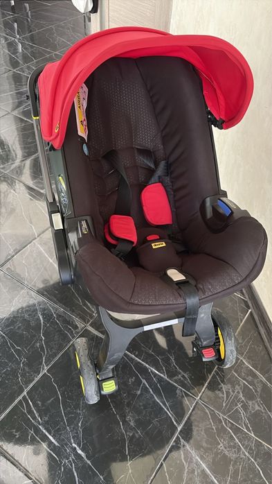 Продаю коляску-автокресло Doona Royal