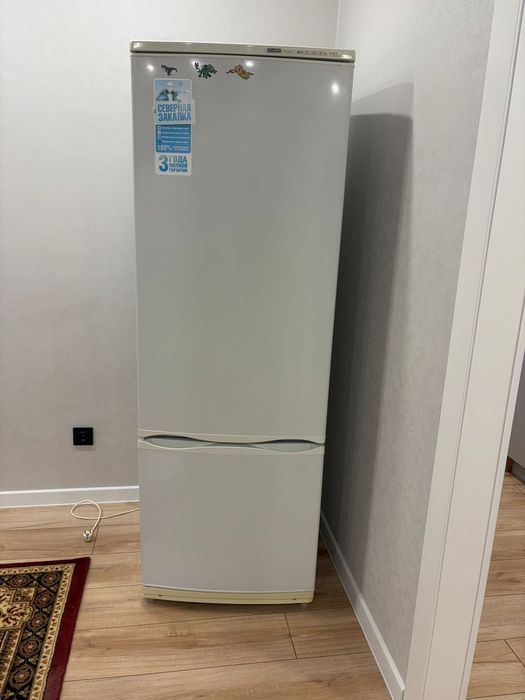 Продам холодильник