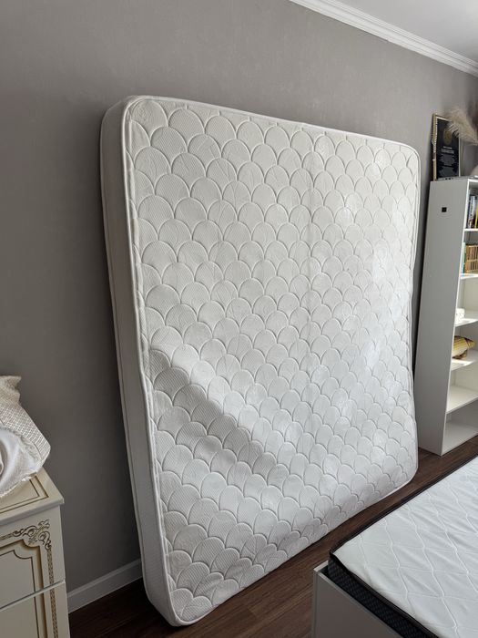 Продаю матрас б/у