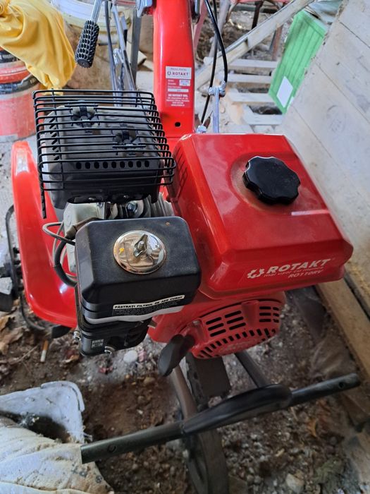 Motocultor 7,5cp inca in garantie