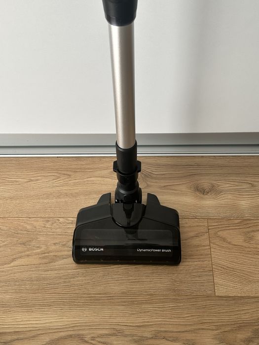 Aspirator vertical 2in1 Bosch Unlimited 7