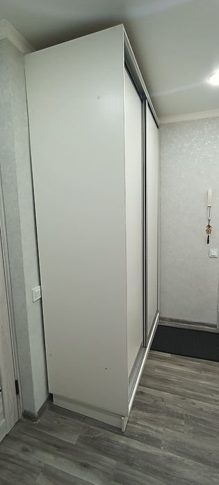 Продам шкаф- командор