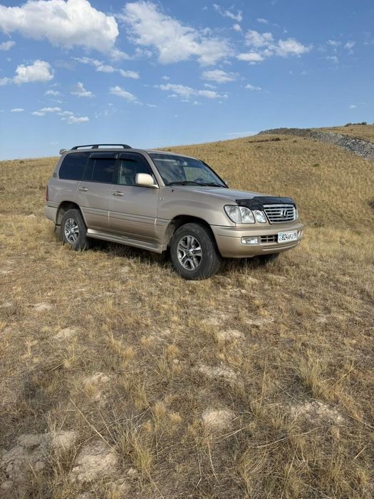LEXUS Lx470 в хорошем состоянии