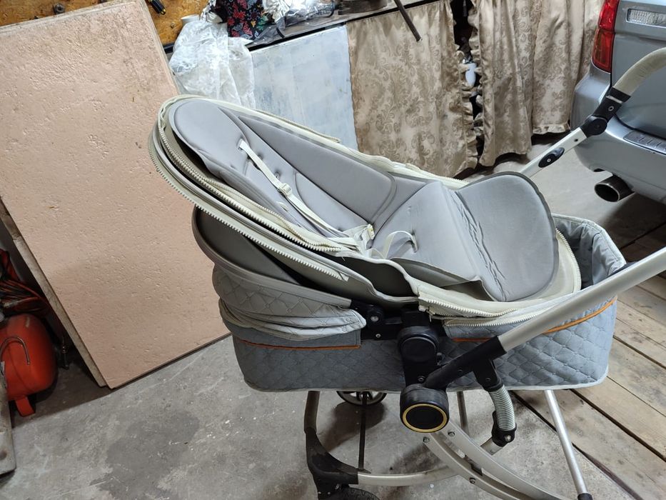 Детская коляска б/у ,хорошее состояние.