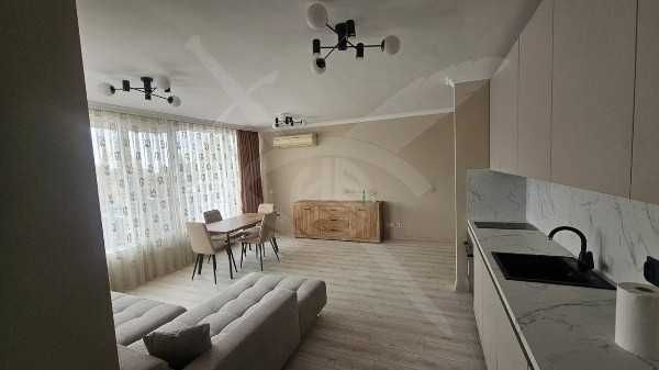 Продава се Двустаен апартамент в Пловдив, Кършияка - 80 кв.м за 2072 €/кв.м - Снимка #1