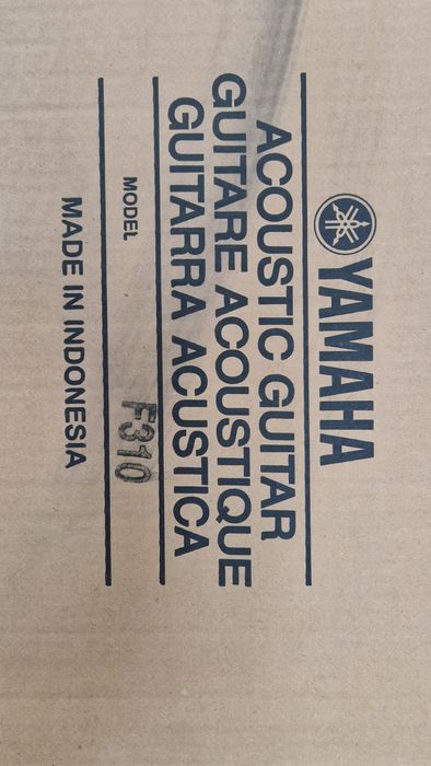 Акустическая гитара Yamaha F310.