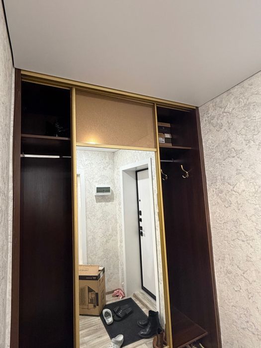 Отдам двери купе для шкафа