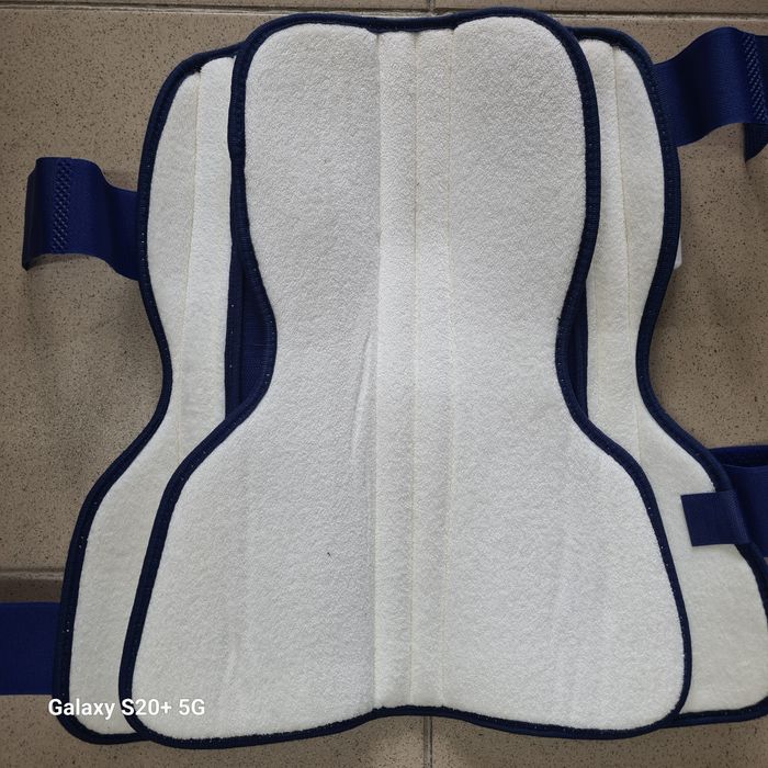 Orteză fixa genunchi, 40 cm