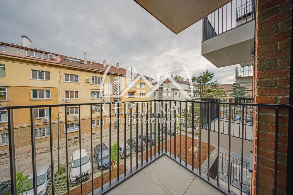 Продава се Двустаен апартамент в София, Красно село - 88 кв.м за 2489 €/кв.м - Снимка #12