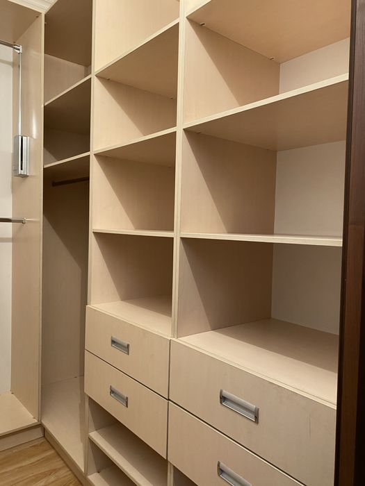 Гардеробный шкаф