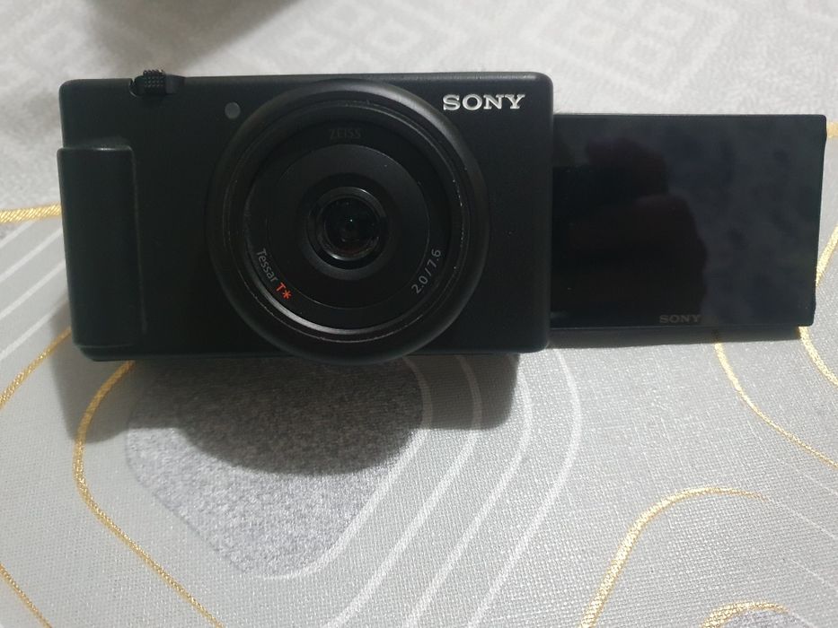 Sony foto va video apparat blogerlar uchun