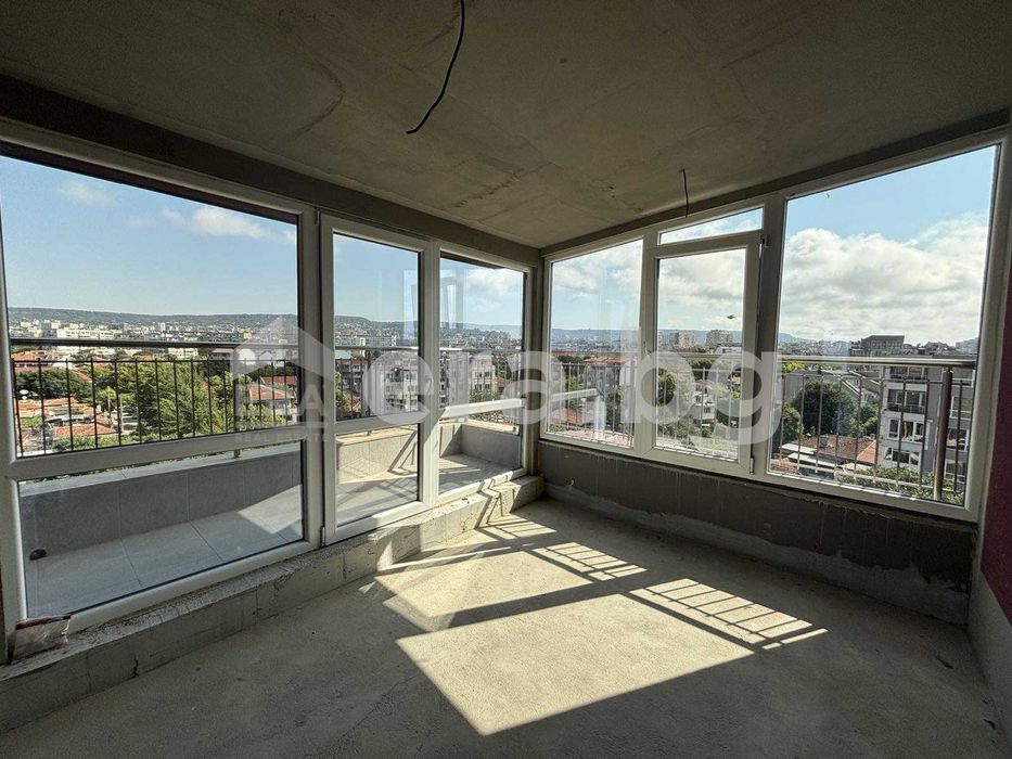 Тристаен апартамент в нова сграда с Акт 16 в кв."Погреби", 103 кв.м