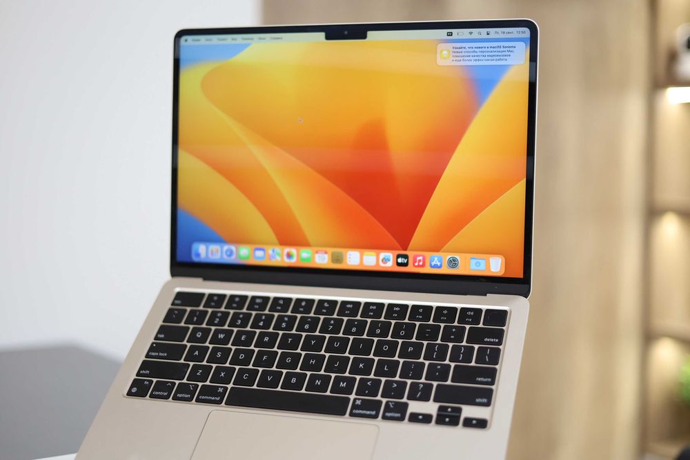 MacBook Air 13.6" M3 (2024)  256 GB
