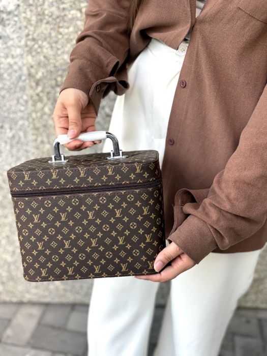 Новый косметика наборларлар сатылады