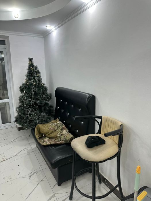 Для парикмахерской мебель