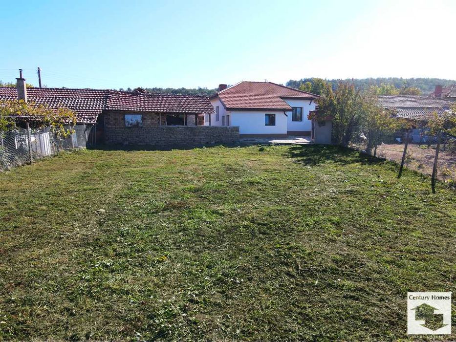 Продава се Къща в с. Ново село, Област Велико Търново - 120 кв.м за 1192 €/кв.м - Снимка #21