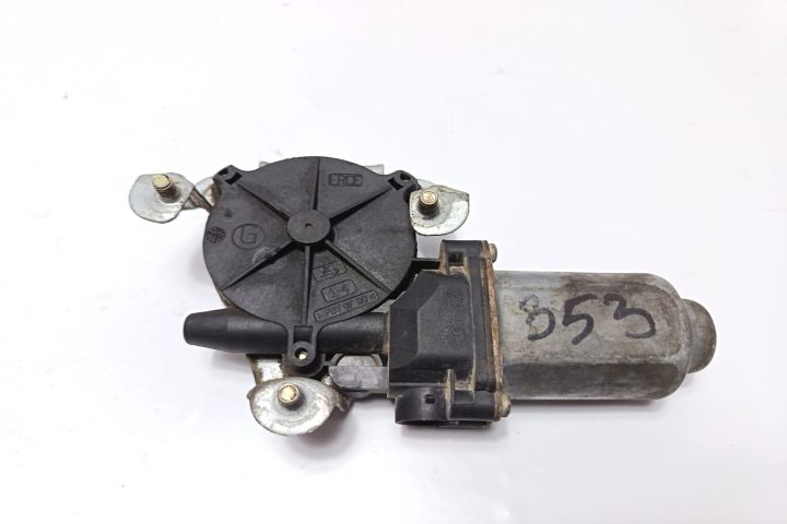 Motoras macara stanga fata 400739 IVECO Daily a 3-a generatie