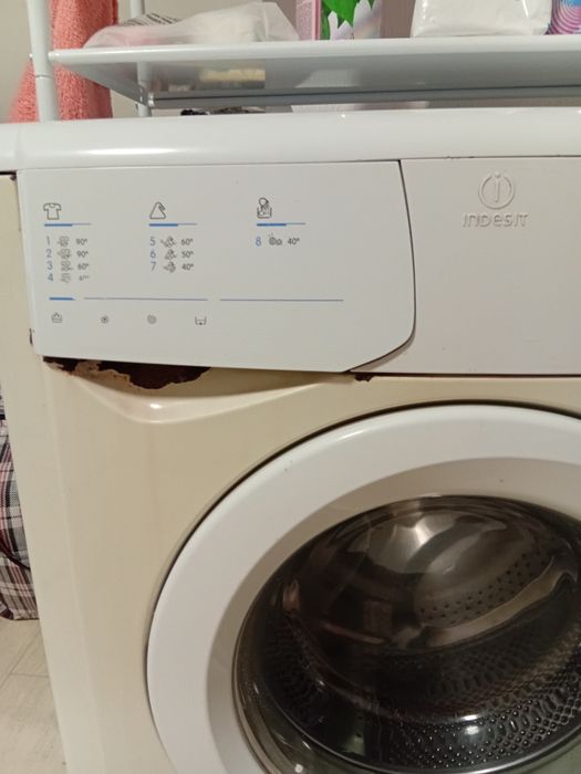 Продам стиральную машину