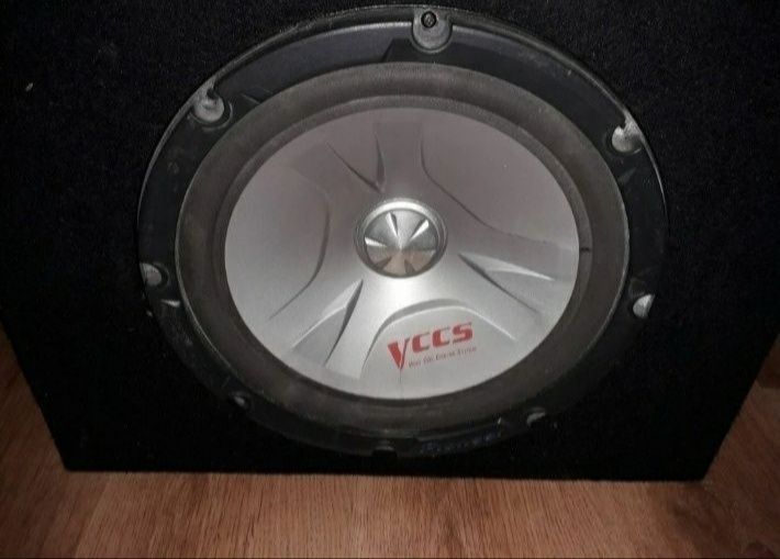 Subwoofer auto Pioneer Ts-w304f de 12' 30 cm cu o putere min 300 w max