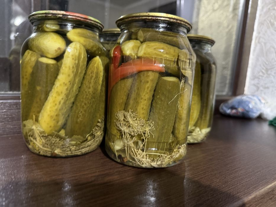 Огурцы 1л. 1600