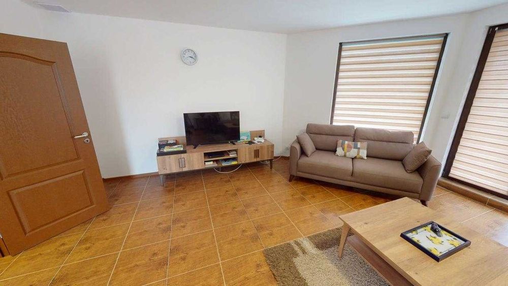 Продава се Тристаен апартамент в с. Кошарица, Област Бургас - 126 кв.м за 603 €/кв.м - Снимка #2