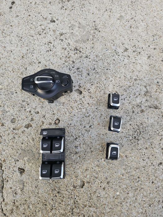 Bloc lumini Audi