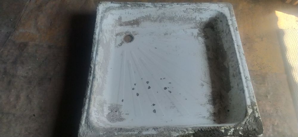 Поддон для дачи или стройки.