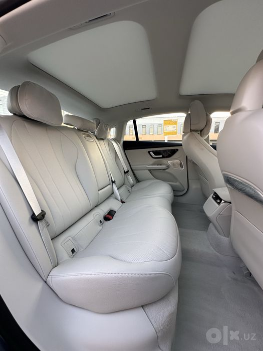 Mersedes Benz EQE 500 4Matic 2025 Седан