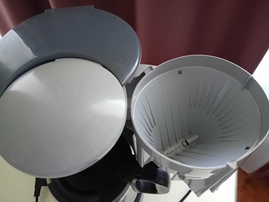 Cafetiera Rowenta Cafe Cento cu recipient termic 230 V, 1000 W 1,25 l