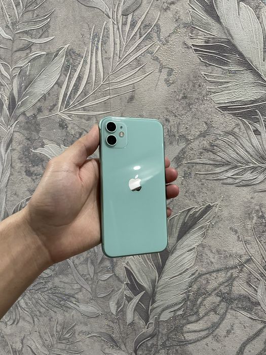 Продам iPhone 11 64gb в идеальном состоянии
