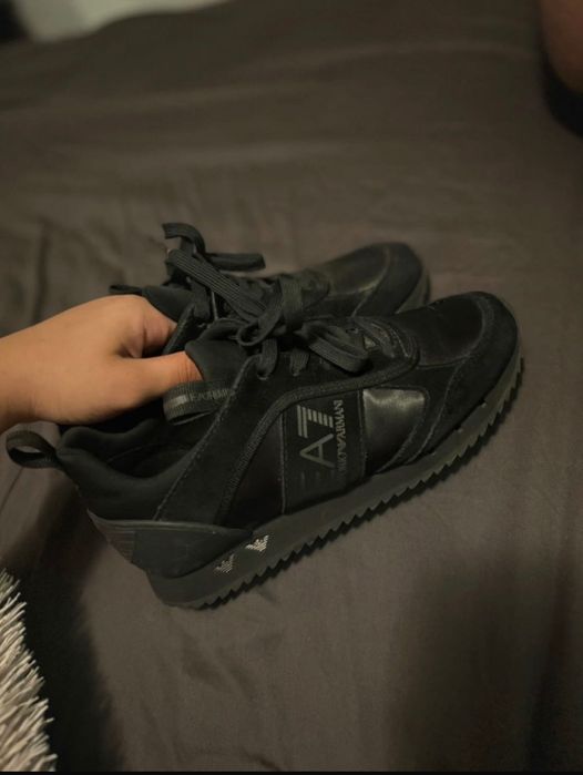 Adidasi originali Emporio Armani marimea 37, unisex, stare foarte buna