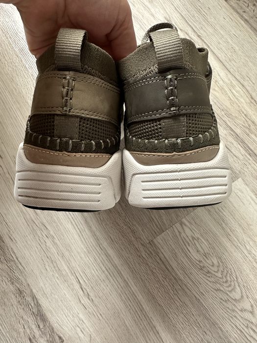 Adidasi Clarks Trigenic 44