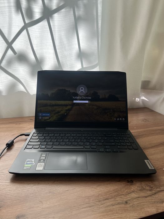 Lenovo IdeaPad Gaming 3 15IMH05 — i5 / GTX 1650 / SSD + HDD