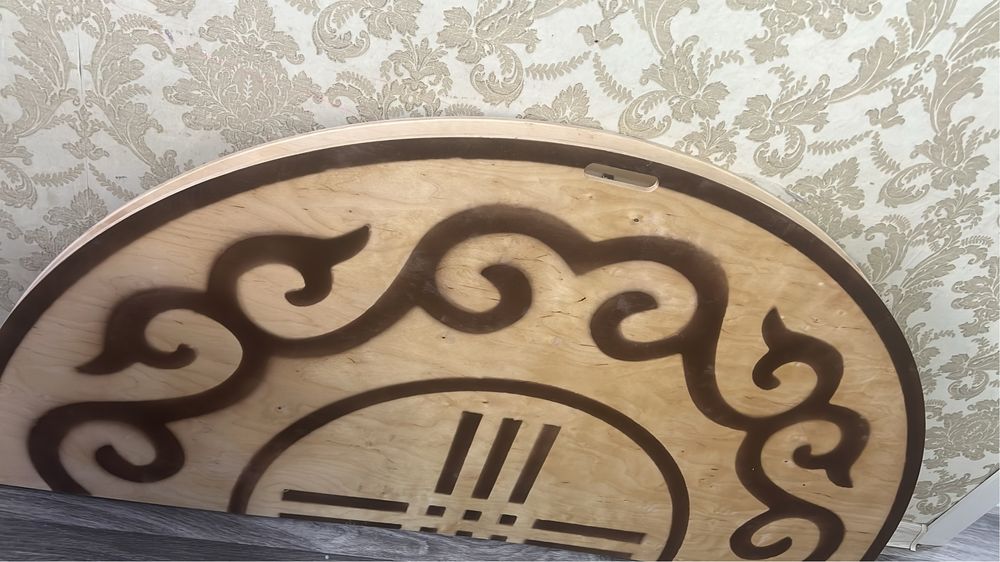 Стол круглый-12персон