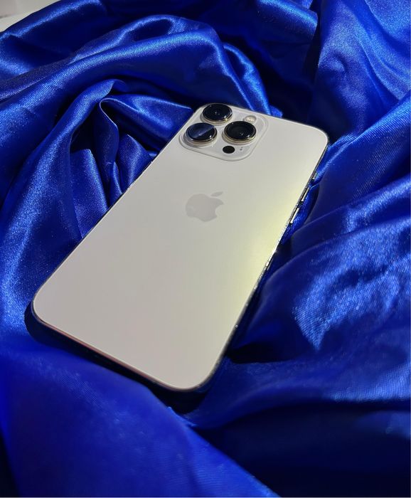 Срочно продаю Айфон 13 про