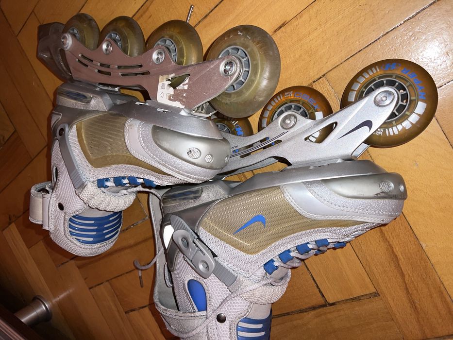 Role  / skateboard/peniboard