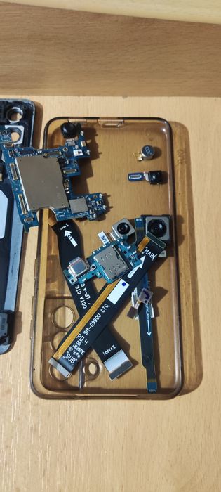 Samsung s21 fe за части