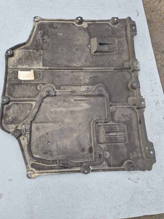 Защитник Тойота Королла