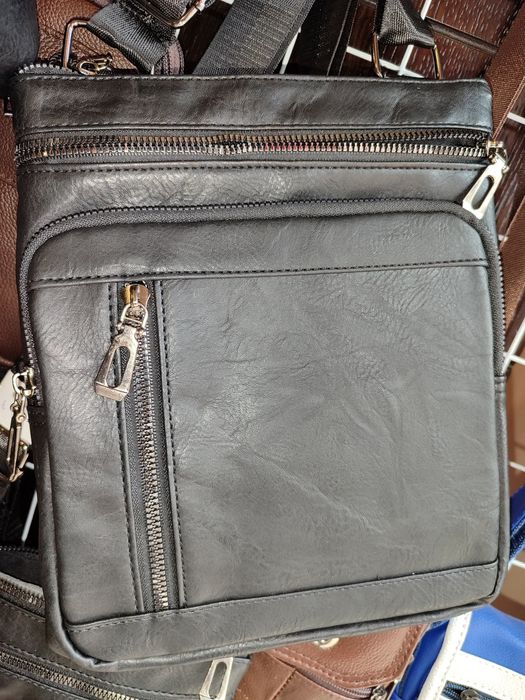 Мъжки чанти и портфейли