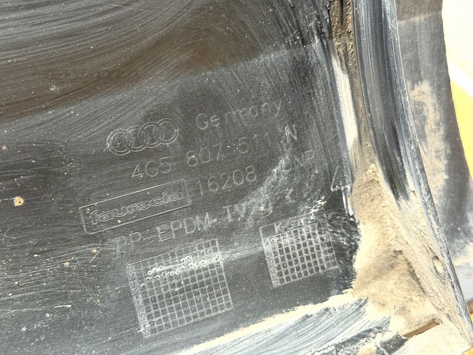 Задна броня AUDI A6 C7 4G S Line Седан 4G0807521F 4G5807511N