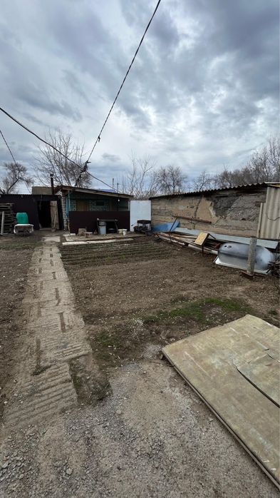 Продается  2 дома