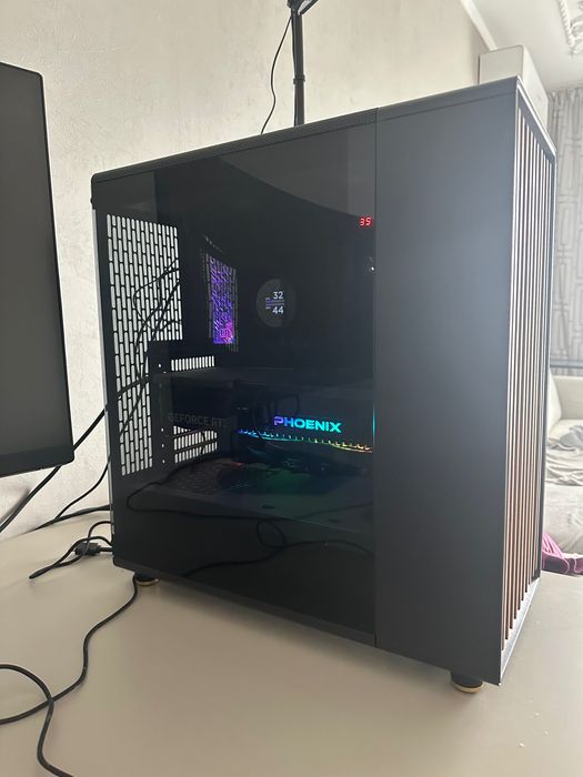 Компютър , Конфигурация РТХ 4080 супер