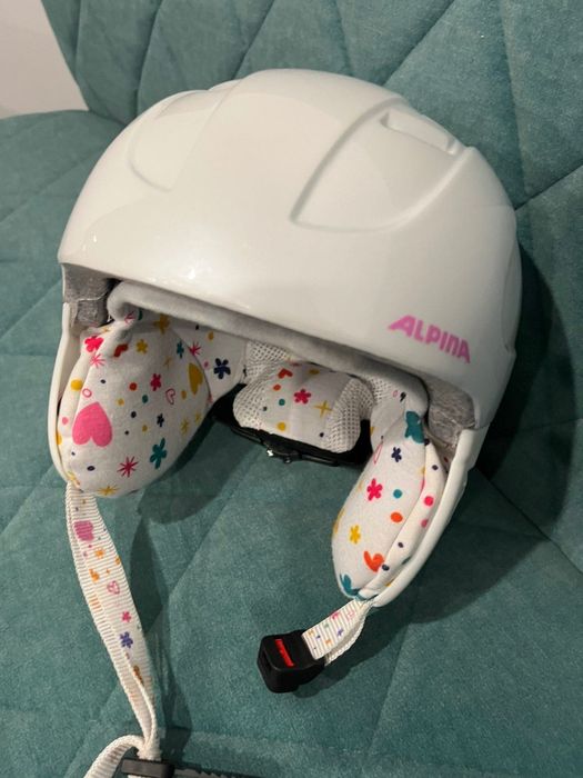 Детска ски каска alpina 48-52