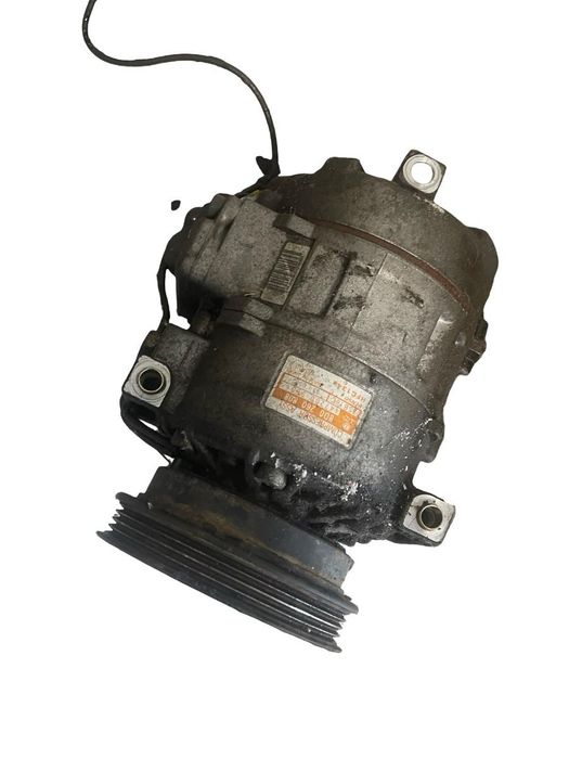 Compresor Ac Volkswagen Passat Estate 3B5 1997 - 2001 1.6 Adp, Ahl, Ana, Arm 8D0260808
