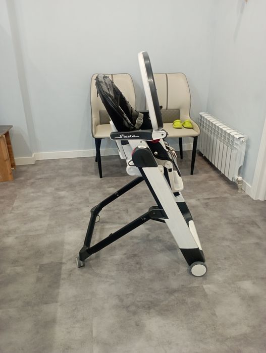 Продается детский стульчик Reg-perego